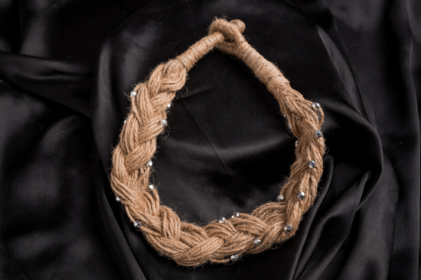 MOONBRAID