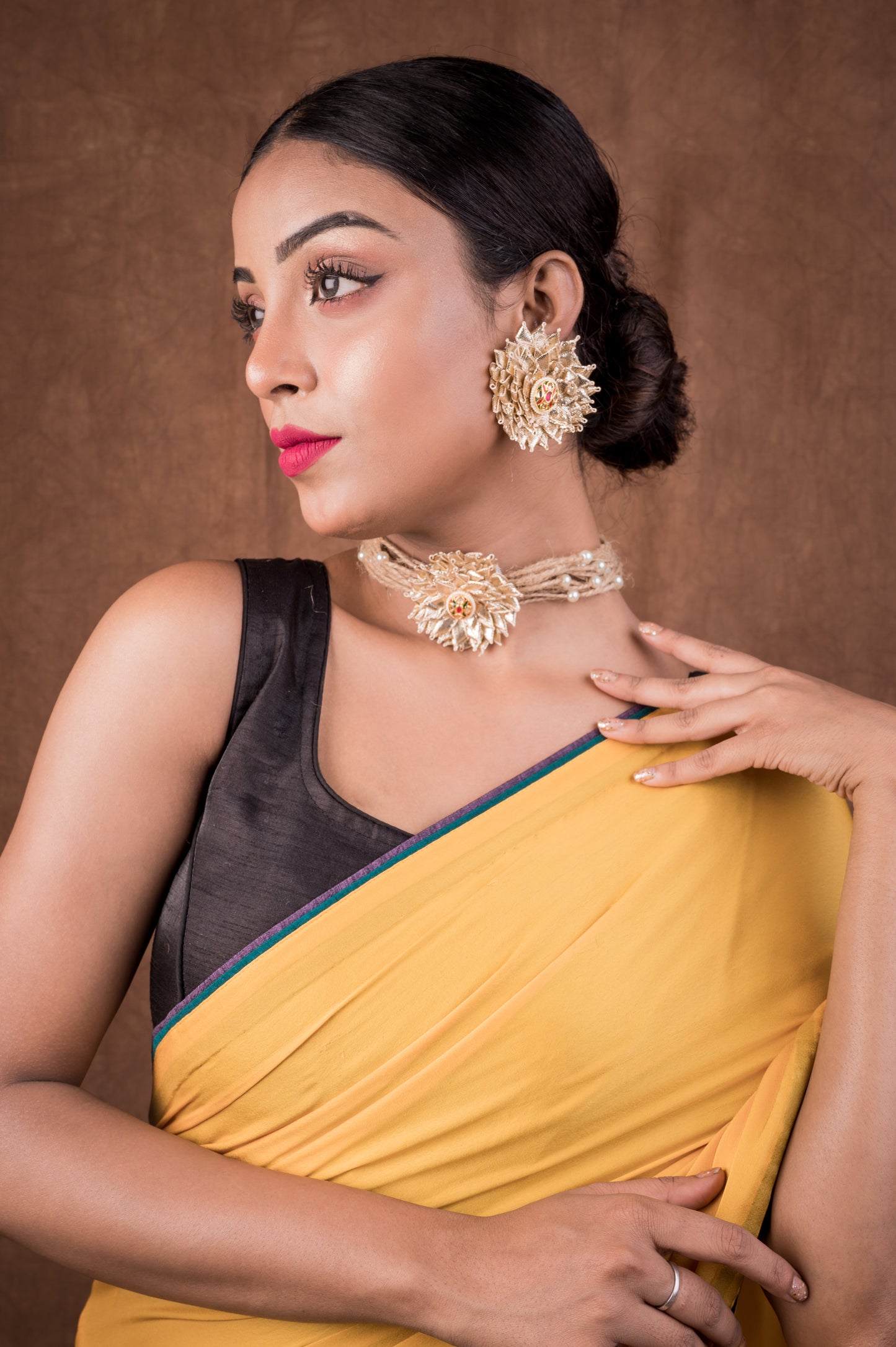 Golden Floret (with Earrings)